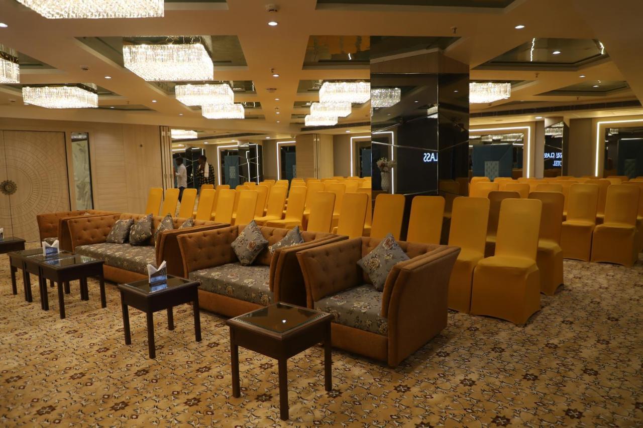 The Royal Class Hotel Gwalior Dış mekan fotoğraf