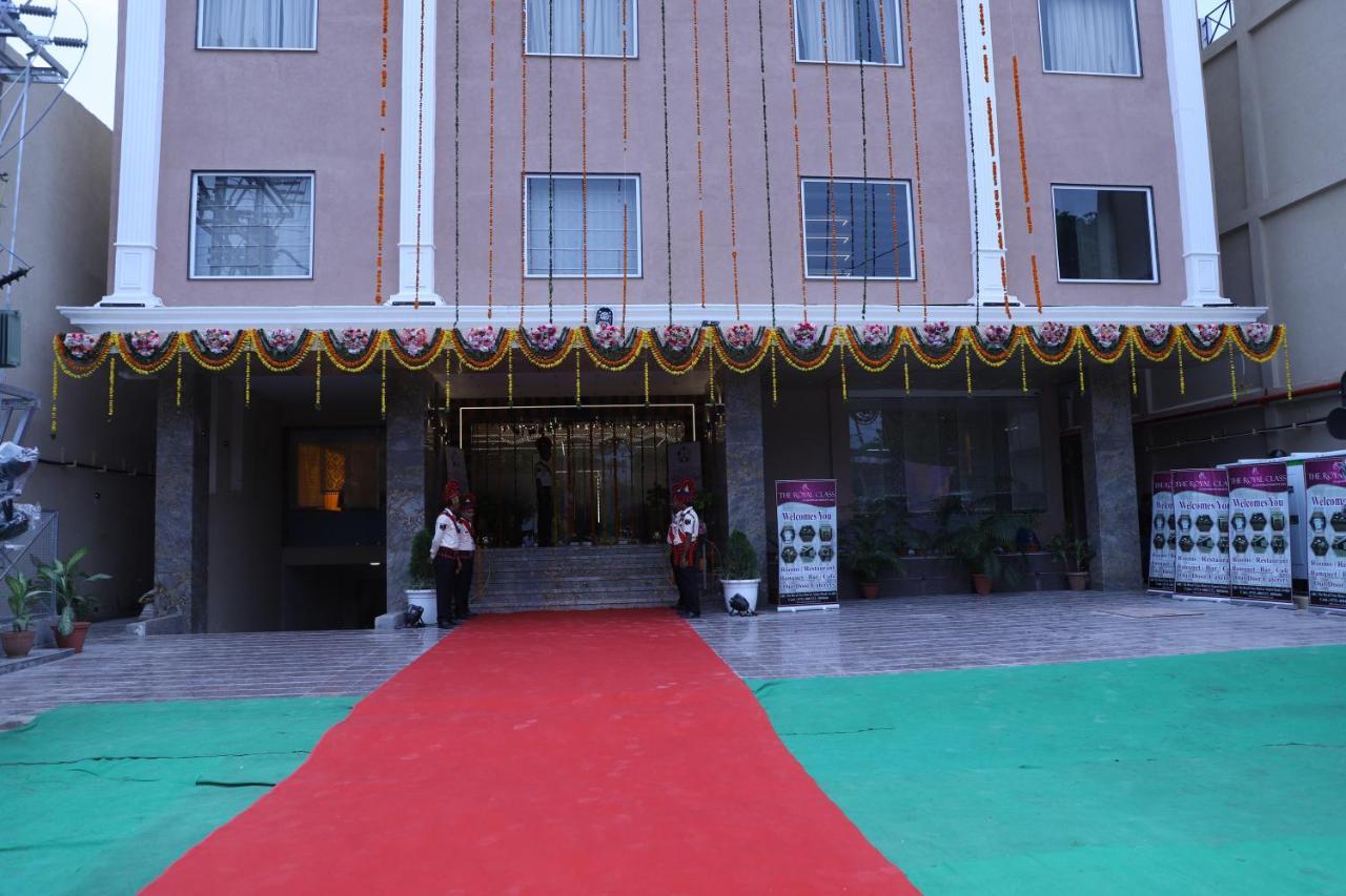 The Royal Class Hotel Gwalior Dış mekan fotoğraf