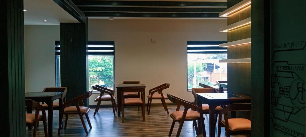 The Royal Class Hotel Gwalior Dış mekan fotoğraf
