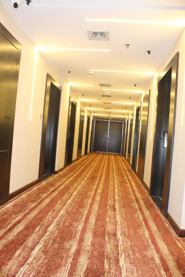 The Royal Class Hotel Gwalior Dış mekan fotoğraf