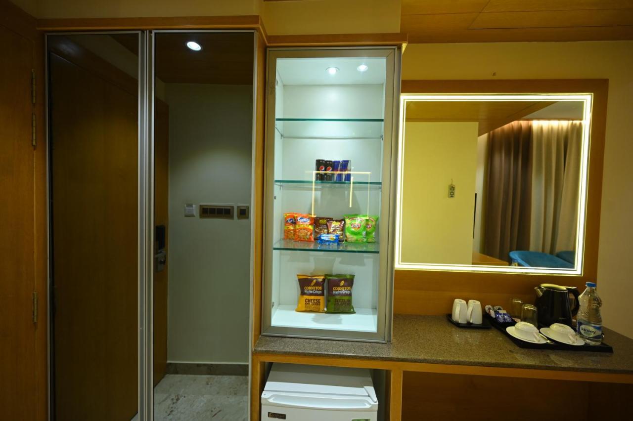 The Royal Class Hotel Gwalior Dış mekan fotoğraf